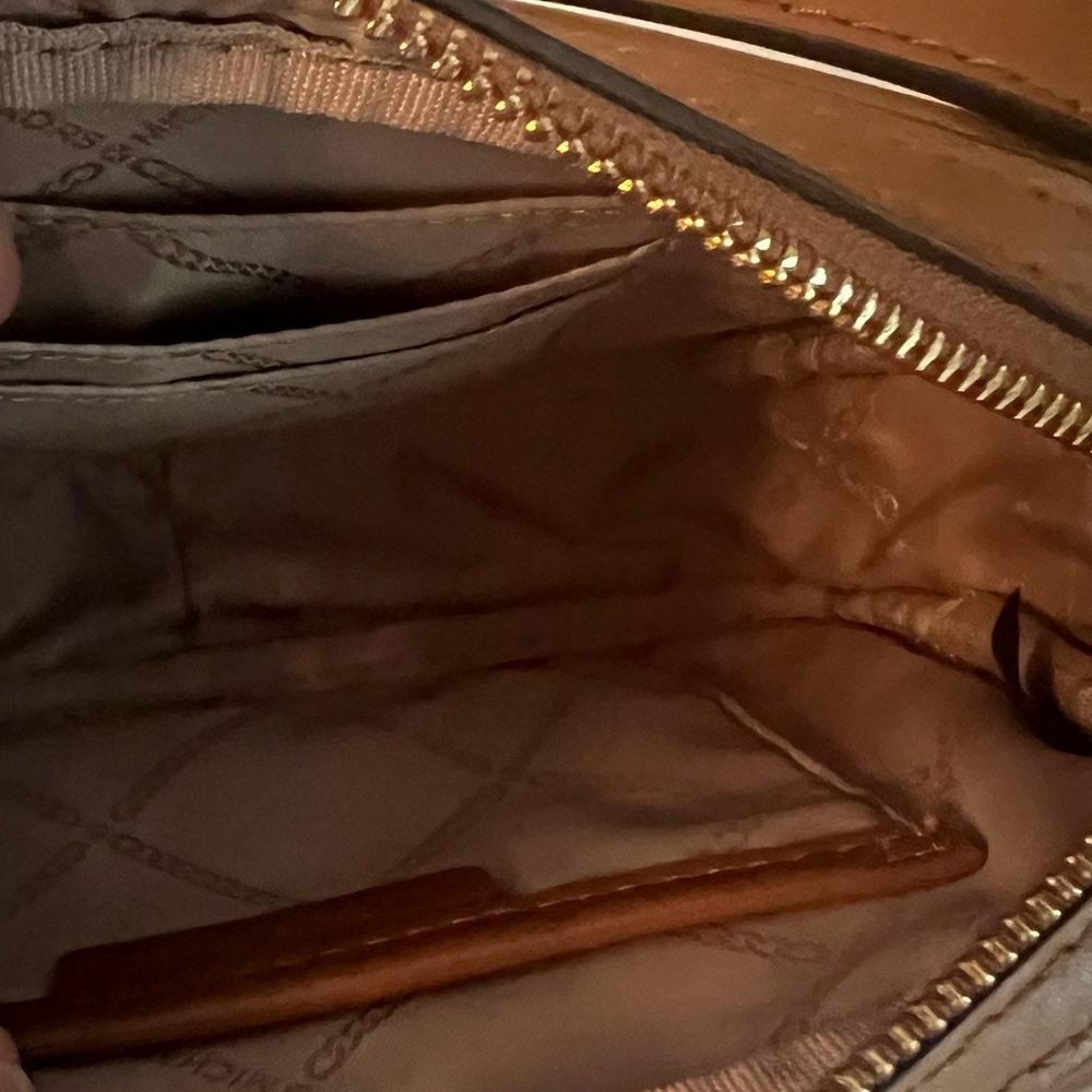 Michael Kors Camera belt bag crossbody - Picture 9 of 14